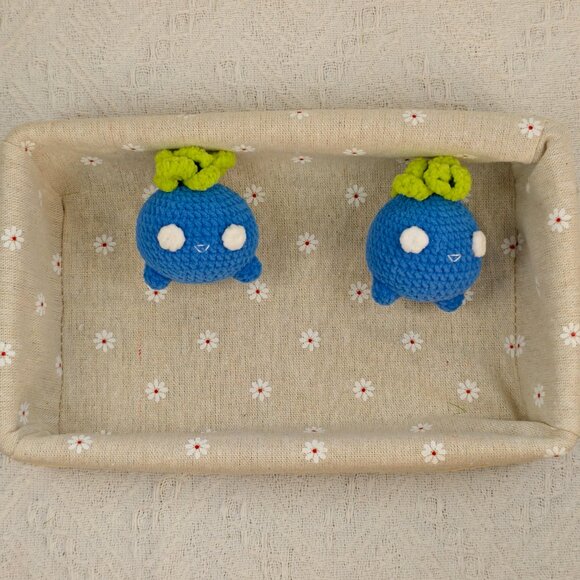 Handmade Amigurumi Crochet Pokemon Oddish Plushie - Picture 6 of 6